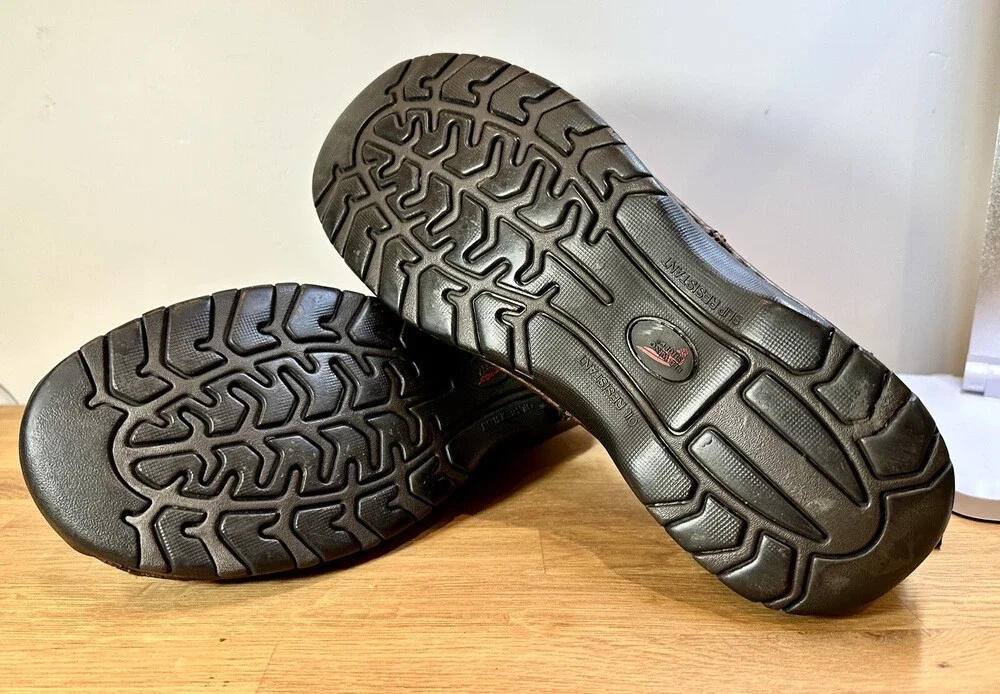 Red Wing 6702 Slip On Aluminum Toe Shoes Sz 10 D Brown Leather Slip Resistant
